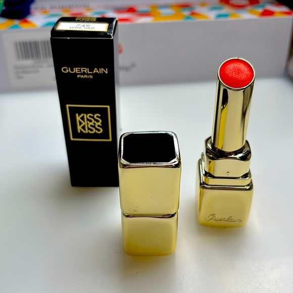 ❣️Guerlain 749 LOVE TULIP Lipstick BRAND NEW❣️ - Picture 3 of 12